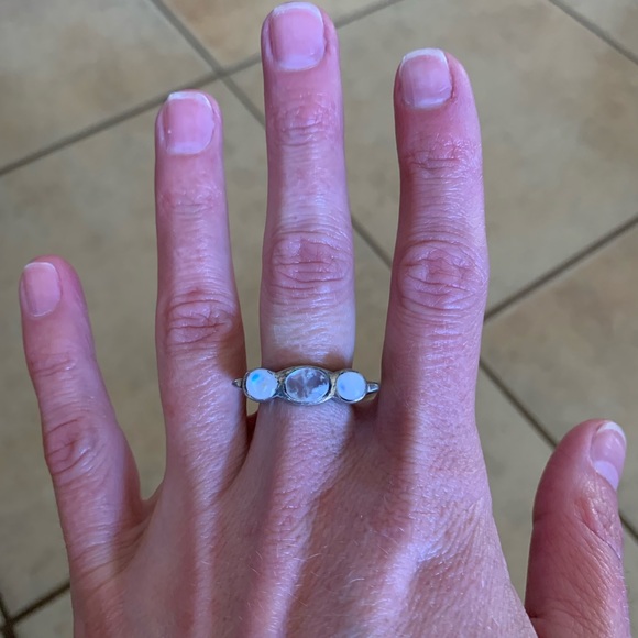 Sterling silver and moonstone ring - Picture 5 of 13